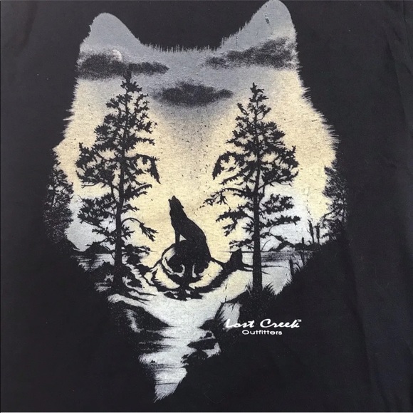 Gildan Other - Vintage Y2K Lost Creek Outfitters Graphic Wolf T-Shirt
Medium Black Forest